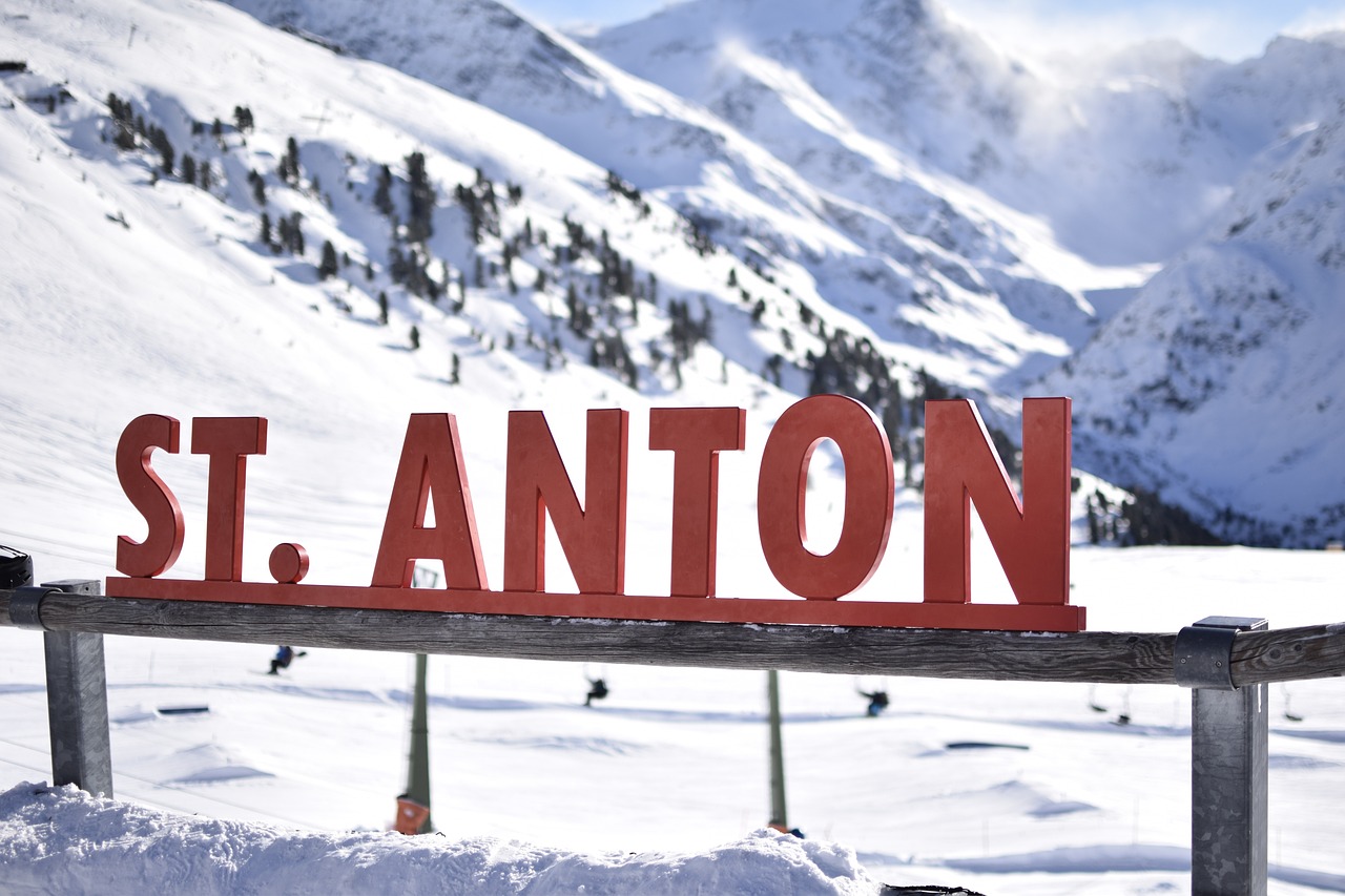 transfer innsbruck airport to st anton am arlberg